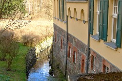 19-Wasserlauf-in-Duester-Moell.JPG